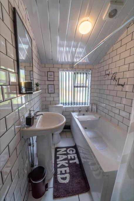 Entire Home In נוטינגהאם מראה חיצוני תמונה