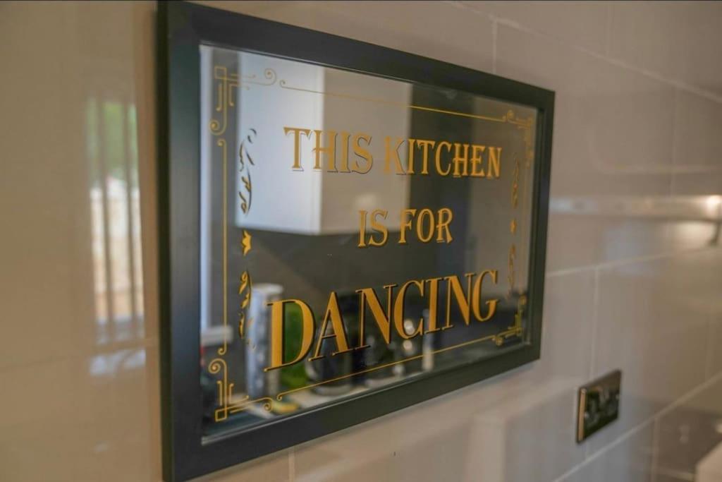 Entire Home In נוטינגהאם מראה חיצוני תמונה